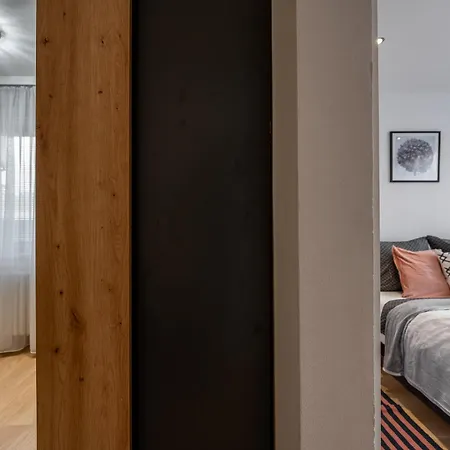 アパート Palarikova Old App コシツェ